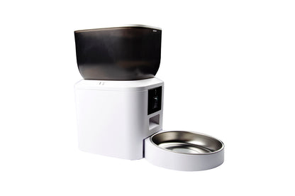 Dispenser automatico smart per cibo animali con contenitore nero e ciotola in acciaio